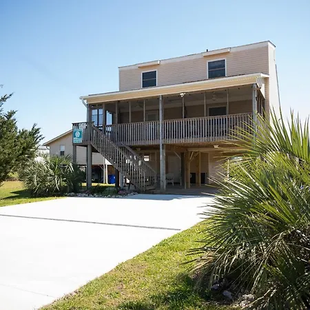 Apt Not By Oak Island Accommodations